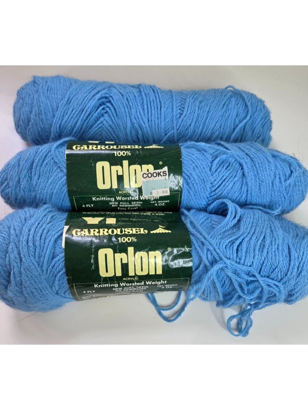 Vtg Carrousel Lot of Skeins 100% Orlon Acrylic Light Blue Knitting Worsted Yarn
